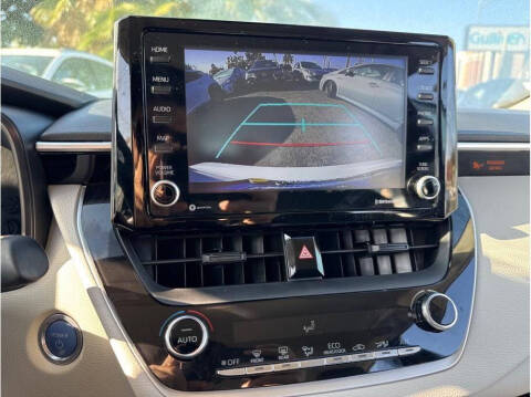 2022 Toyota Corolla Hybrid LE