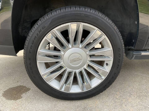 2017 Cadillac Escalade ESV Platinum