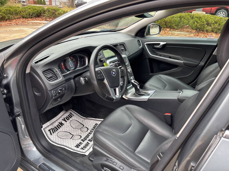 2016 Volvo V60 T5 Premier