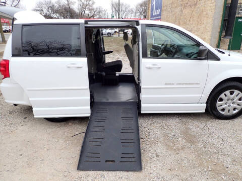 2014 Dodge Grand Caravan for sale at OUTBACK AUTO SALES INC in Chicago IL