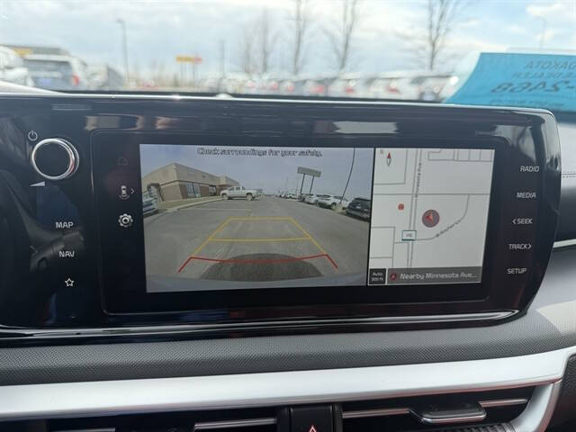 2023 Kia K5