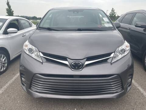 2020 Toyota Sienna for sale at GERMAIN TOYOTA OF DUNDEE in Dundee MI