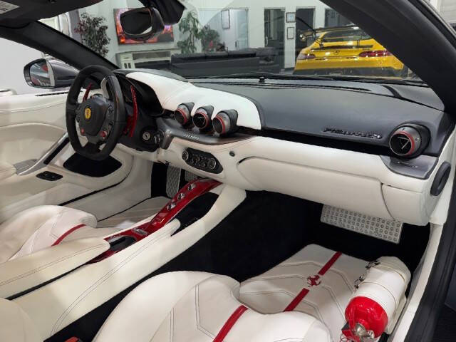 2014 Ferrari F12berlinetta