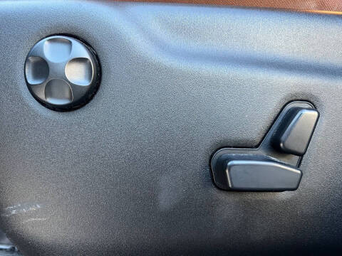 2016 Jeep Grand Cherokee Summit