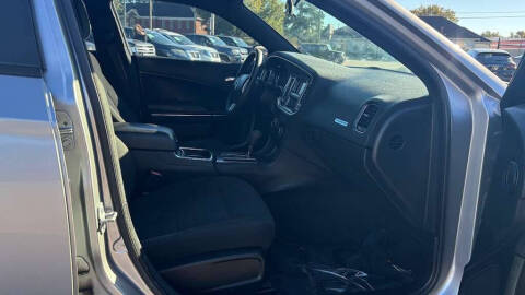 2014 Dodge Charger SE