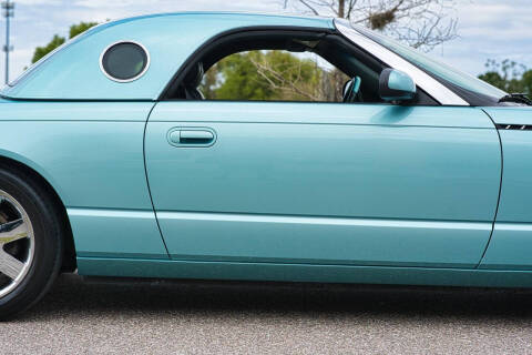 2002 Ford Thunderbird Deluxe