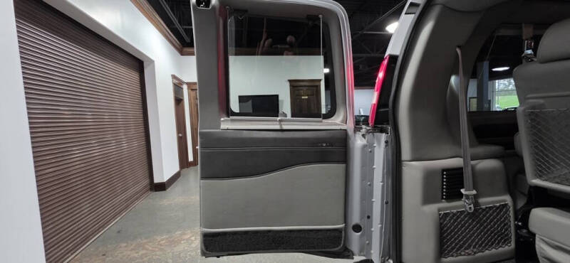 2019 GMC Savana 2500