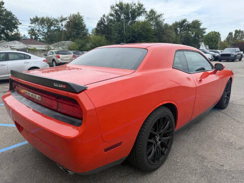 2009 Dodge Challenger SRT8