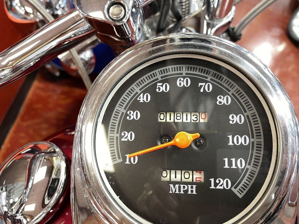1989 Harley-Davidson® FXSTS Springer Softail 8