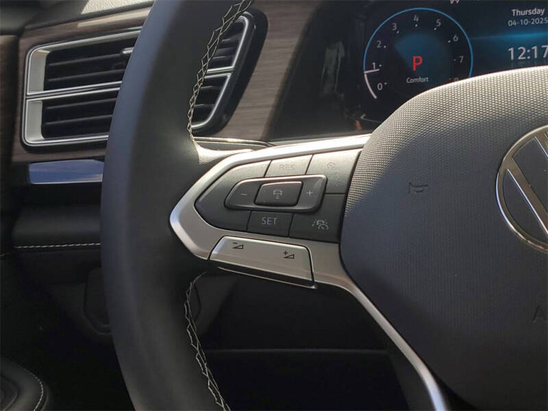 2025 Volkswagen Atlas SEL 4Motion