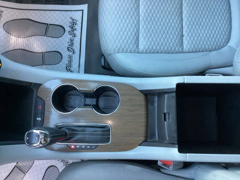 2017 GMC Acadia SLE-1