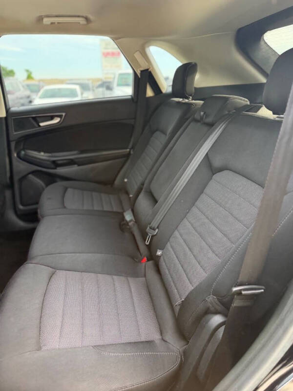 2018 Ford Edge SE