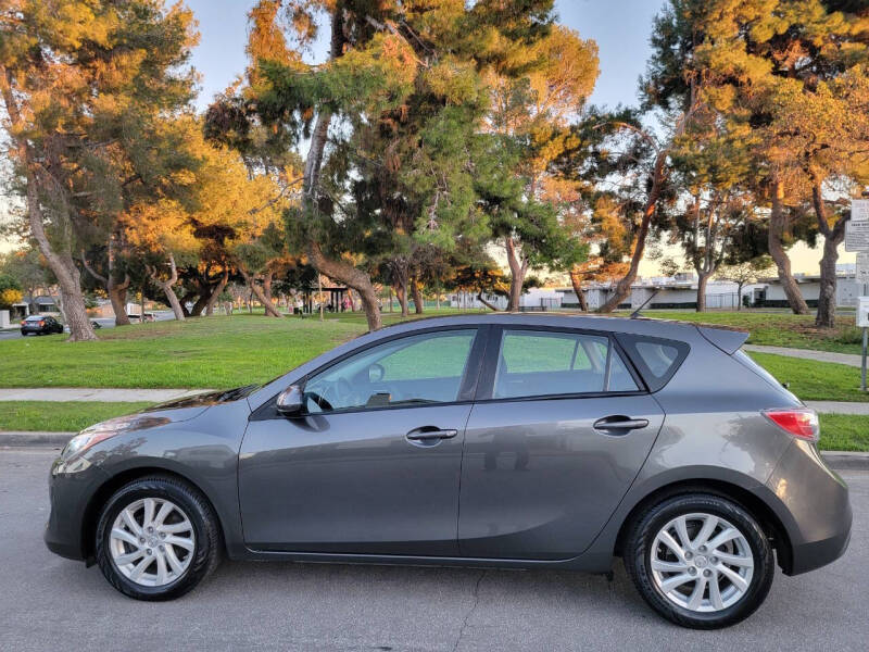 2012 Mazda MAZDA3 i Touring
