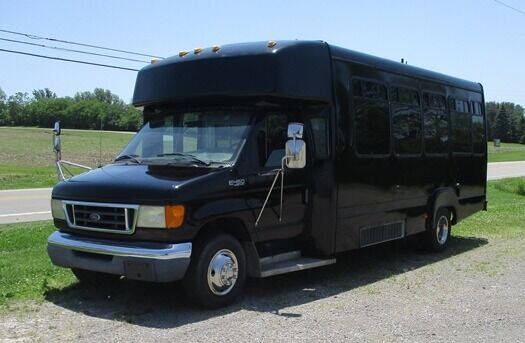 2003 Ford E-Series for sale at BSTMotorsales.com in Bellefontaine OH