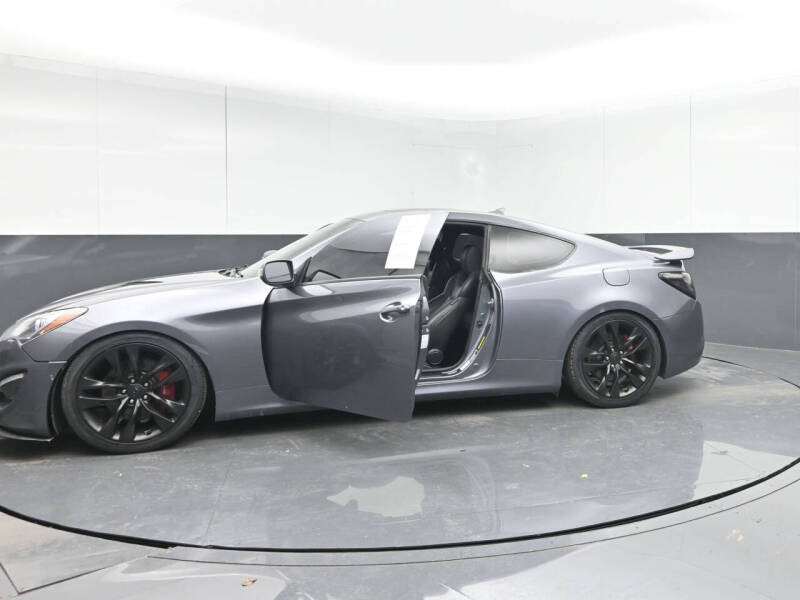 2016 Hyundai Genesis Coupe