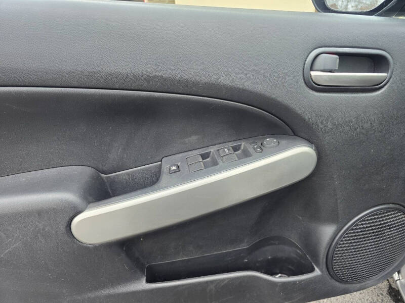 2011 Mazda MAZDA2 Touring