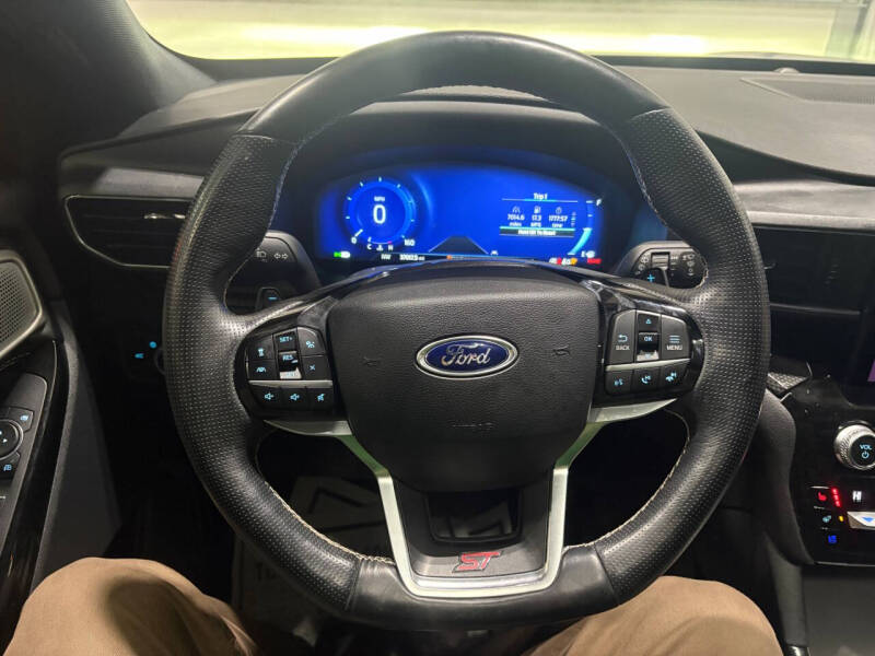 2021 Ford Explorer ST