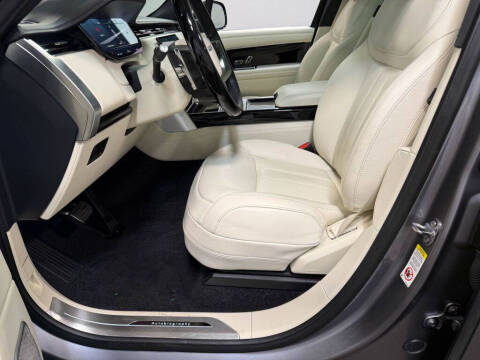 2025 Land Rover Range Rover