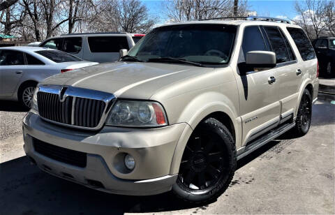 2004 Lincoln Navigator for sale at Unlimited Motors, LLC in Denver CO