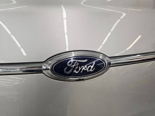 2017 Ford Taurus SHO