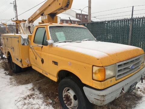 1990 Ford F-Super Duty for sale at ST LOUIS AUTO CAR SALES in Saint Louis MO