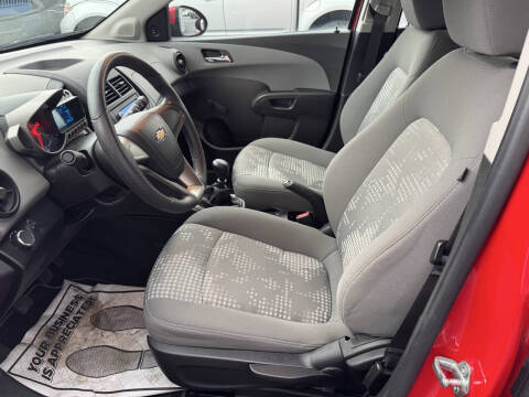 2012 Chevrolet Sonic LS