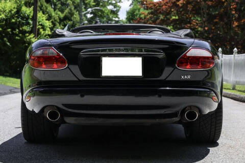 2002 Jaguar XKR
