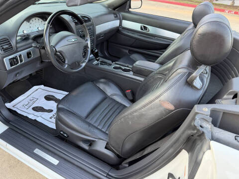 2002 Ford Thunderbird Deluxe