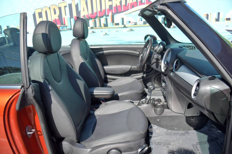 2013 MINI Convertible Cooper