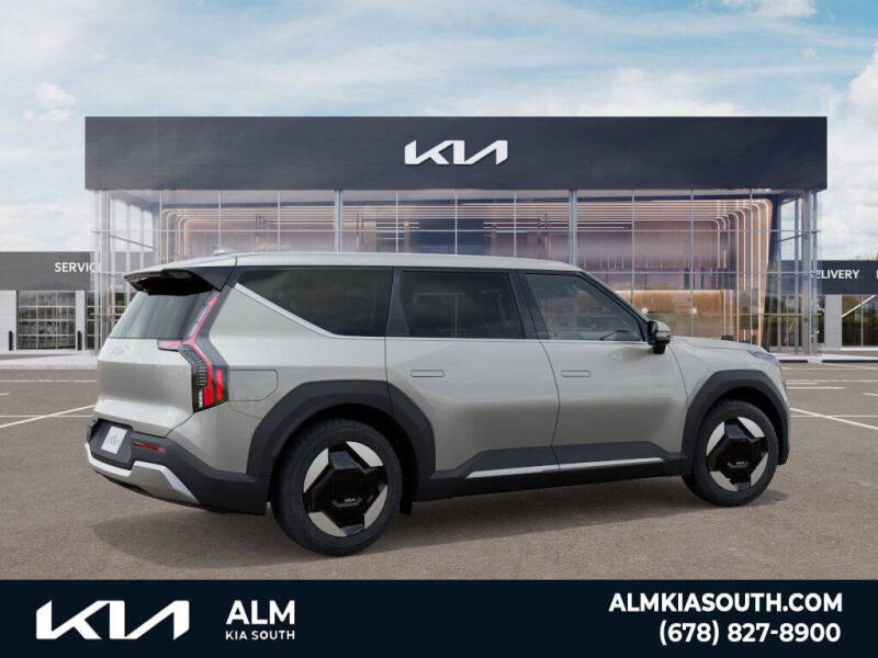 2026 Kia EV9 Light Long Range