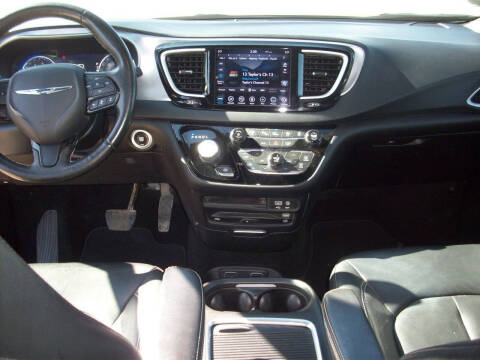 2020 Chrysler Pacifica Touring L Plus