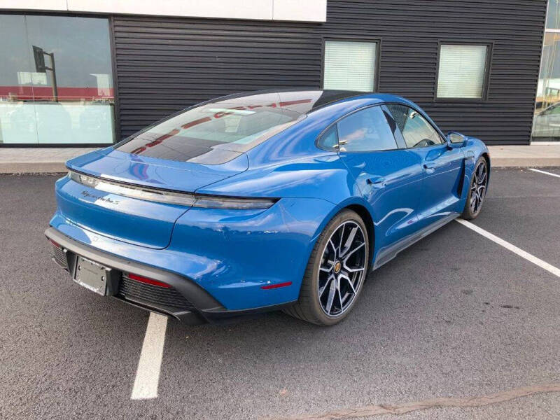 2024 Porsche Taycan Turbo S