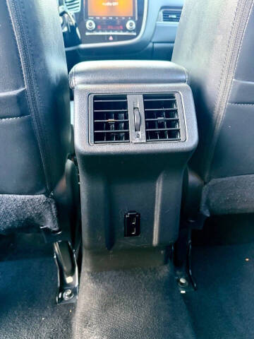 2020 Mitsubishi Outlander SEL