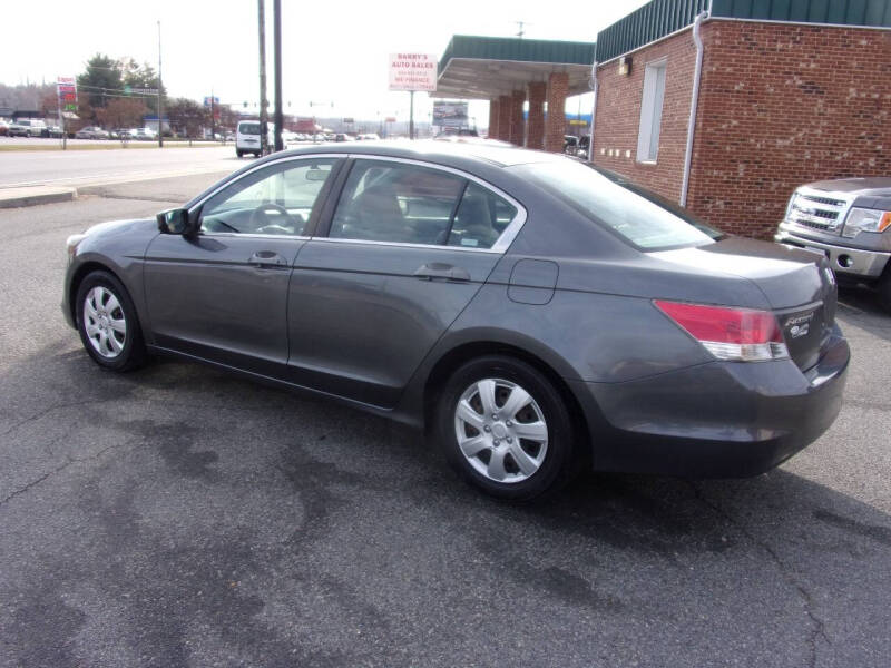 2010 Honda Accord LX photo 4