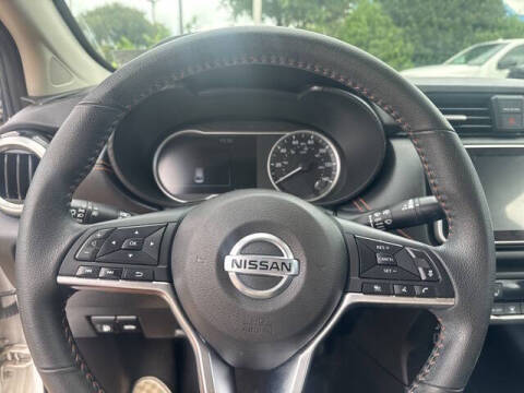 2020 Nissan Versa SR