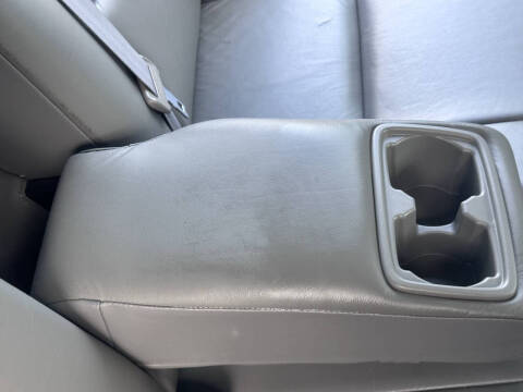 2004 Toyota Camry XLE V6