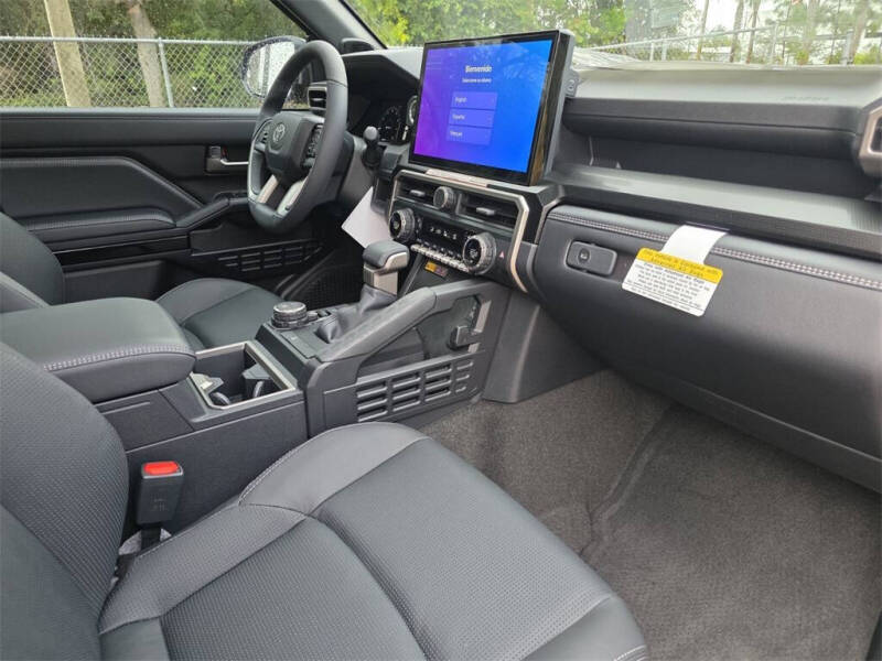 2026 Toyota 4Runner Limited HV