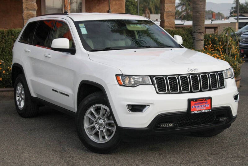 2020 Jeep Grand Cherokee Laredo