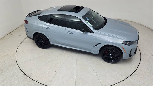 2025 BMW X6 M60i