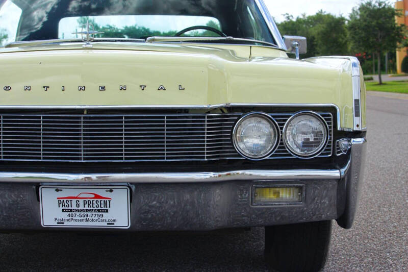 1967 Lincoln Continental