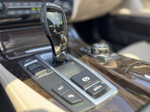 2013 BMW 5 Series 550i