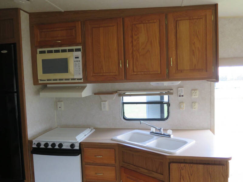 2001 Jayco Eagle 31'