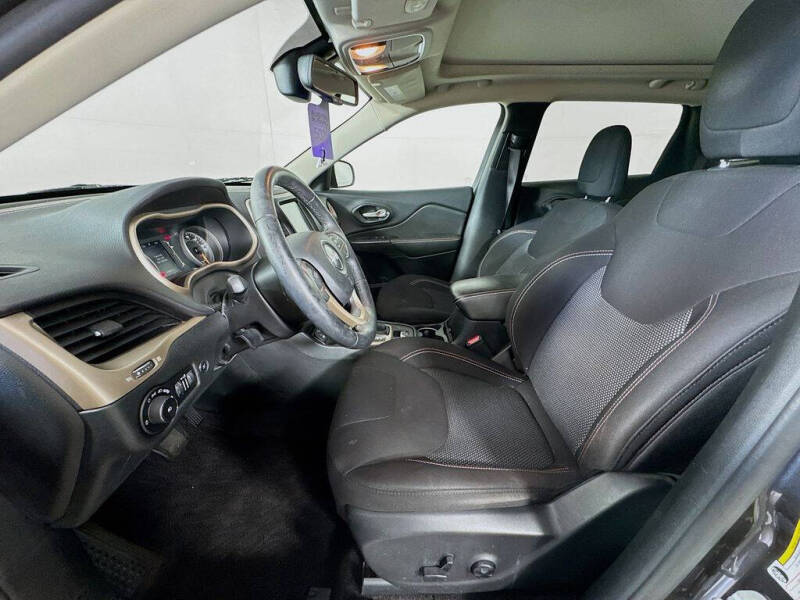 2016 Jeep Cherokee Latitude 75th Anniversary