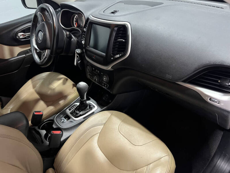 2017 Jeep Cherokee Latitude