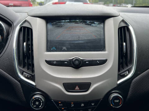 2018 Chevrolet Cruze LS Auto