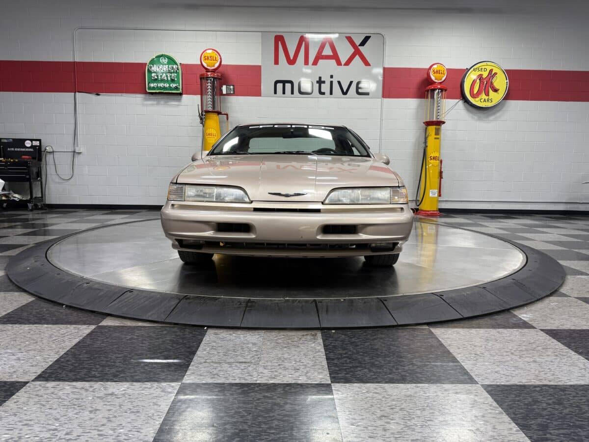 1993 Ford Thunderbird 13