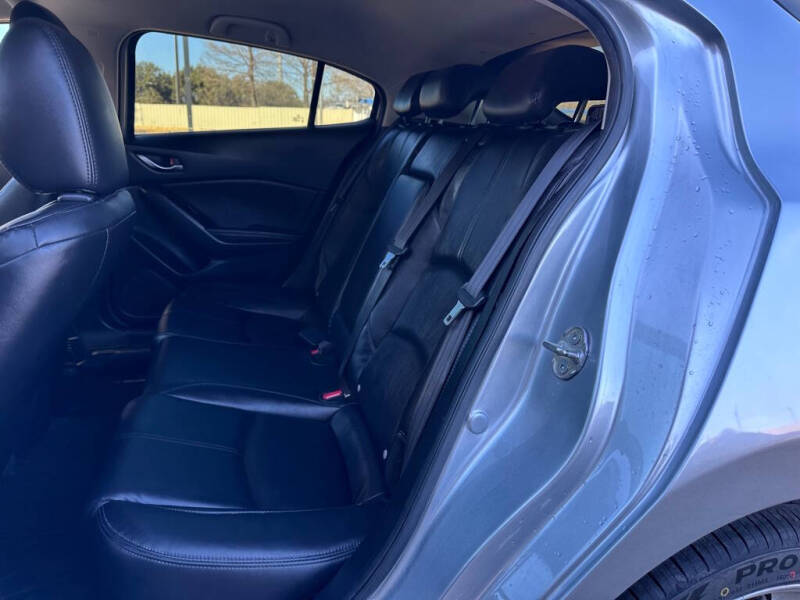 2017 Mazda MAZDA3 Touring