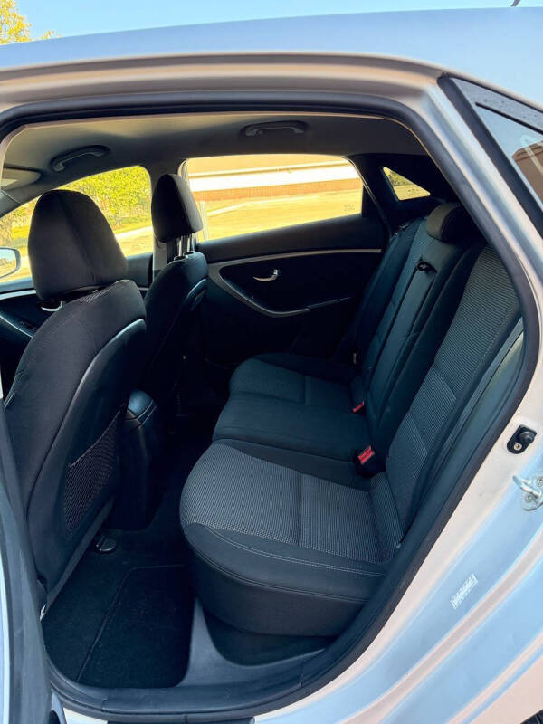 2017 Hyundai Elantra GT