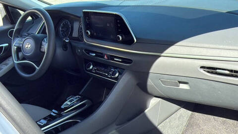 2022 Hyundai Sonata SEL