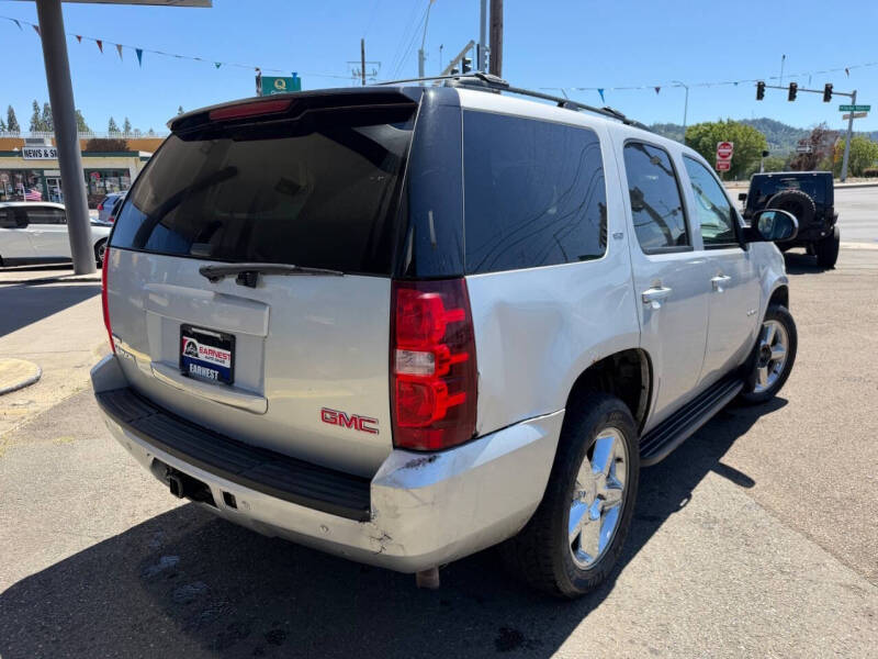 2011 GMC Yukon SLT